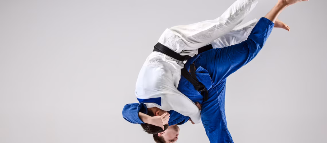 Die Beiden Judokas Kaempfer Kaempfen Gegen Maenner 155003 10219